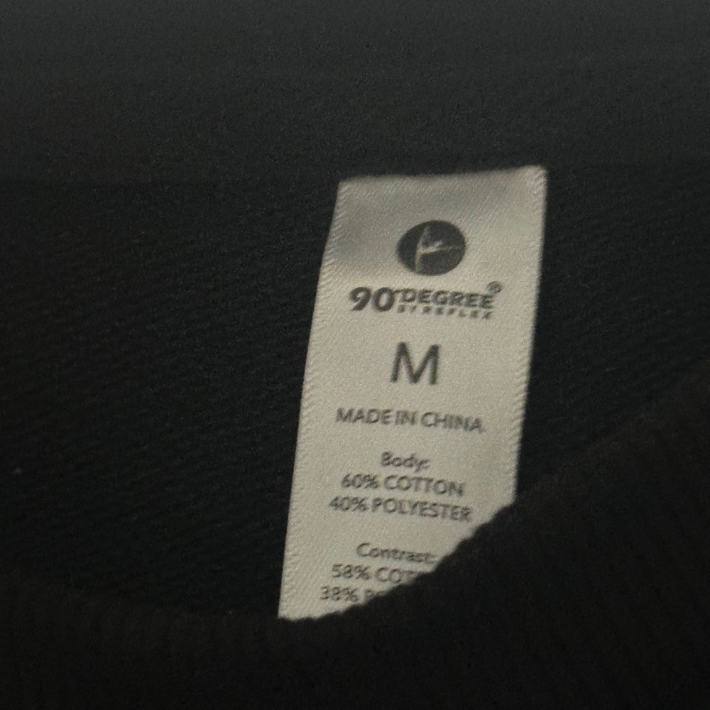 NWT,‎ 90 Degree By Reflex Black Crop Sweatshirt - Picture 3 of 6